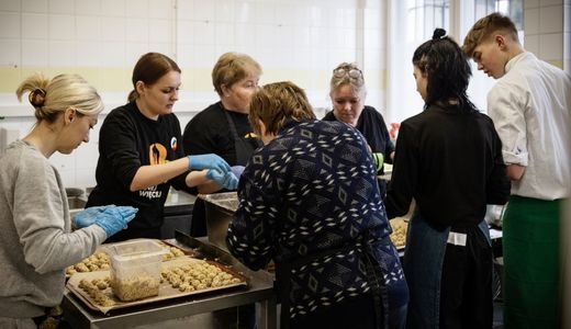 Historia Mniej Wiecej - kuchnia